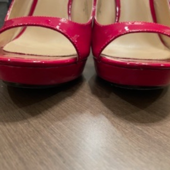 Via Spiga - Red Patent Slingback Peep-toe Heels - Size 8 - Picture 4 of 10